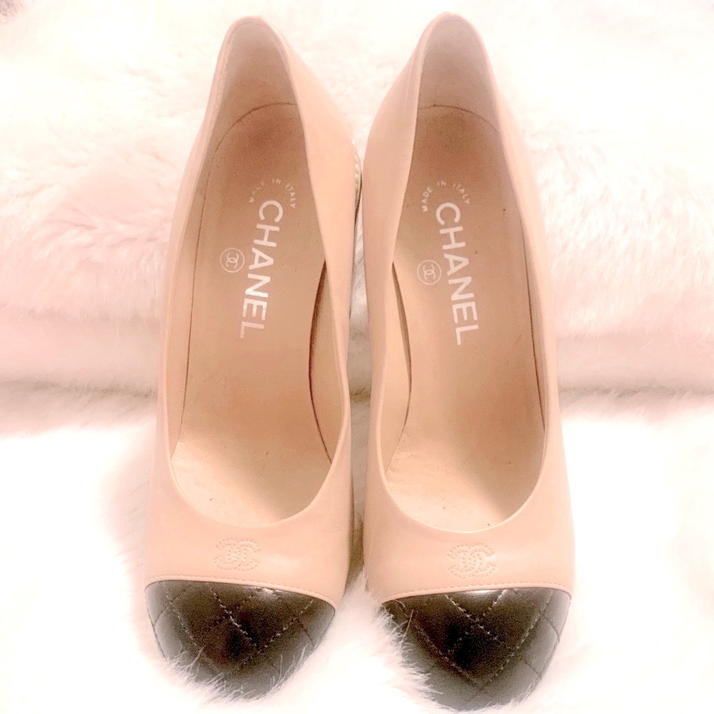 Chanel Shoes. Black Chanel Logo On Toe/ Beige with Pearls